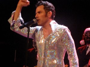 El Vez in New York City on his Mex-Mas tour 2009. (Photo © 2009, Steven P. Marsh)