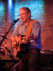 Happy Traum at the 2010 Folk City Reunion.