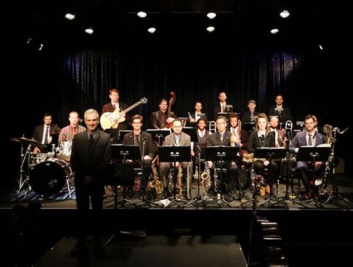 Ron Wasserman, front left, with the New York Jazzharmonic. (Mihyun Kang)